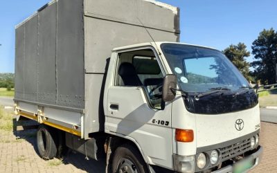 2000 Toyota Dyna 5-103 Truck