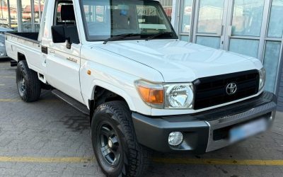 2010 Toyota Landcruiser 4.0 V6 4X4 M/T